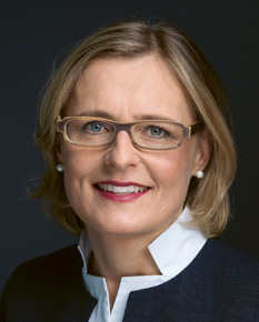 Dr. Jennifer Picenoni (Photo)